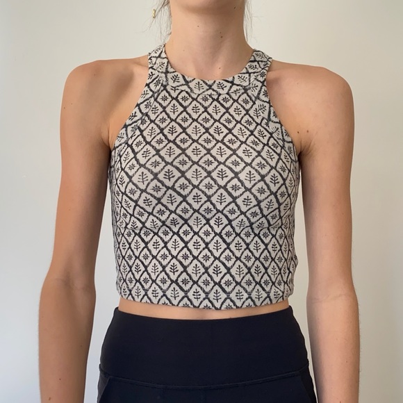 Urban outfitters cropped tank - Picture 1 of 8